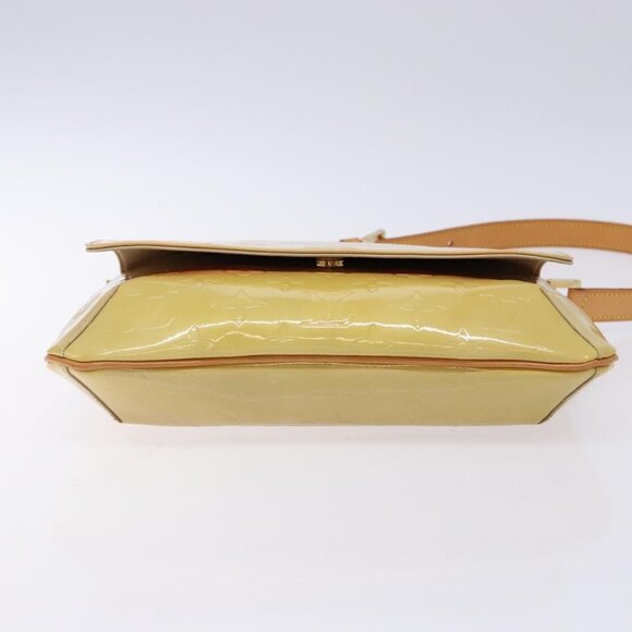 LOUIS VUITTON Monogram Vernis Thompson Street Bag Beige - Picture 14 of 16